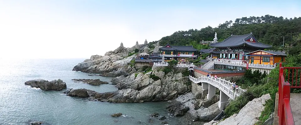 Haedong Yonggungsa coastal panorama