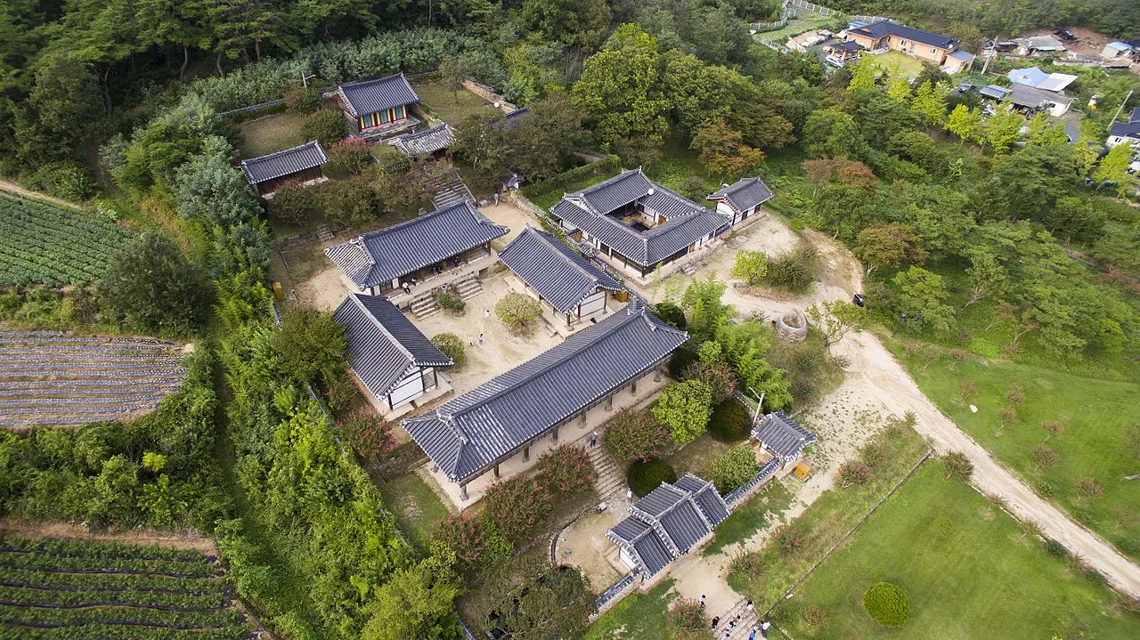 Byeongsanseowon Confucian Academy