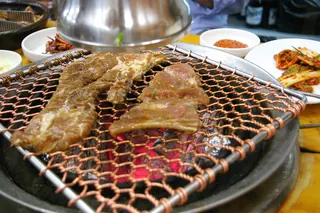 Galbi on the grill
