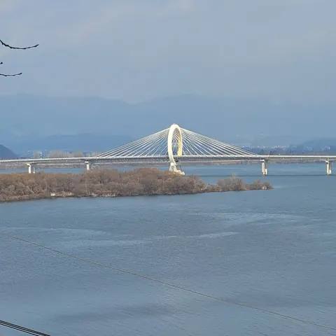 Chuncheon Bridge from Uiam Park