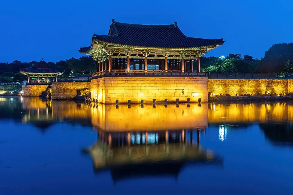 Donggung & Wolji · blue hour