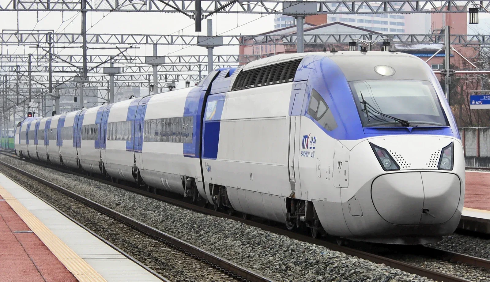 KTX rail travel
