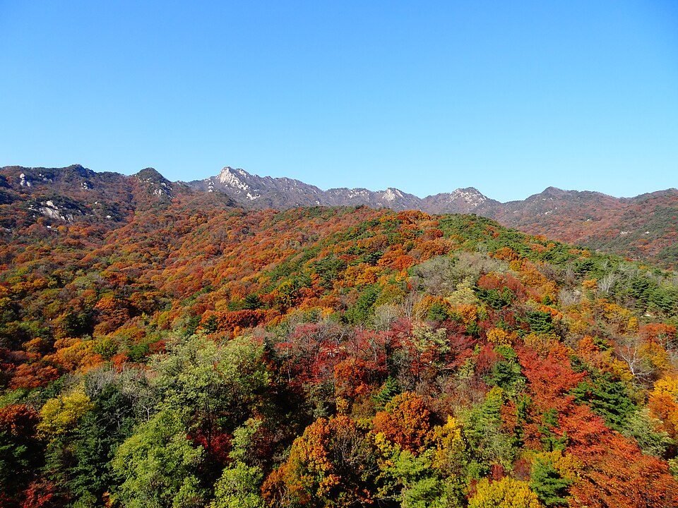 Bukhansan southern ridge in autumn