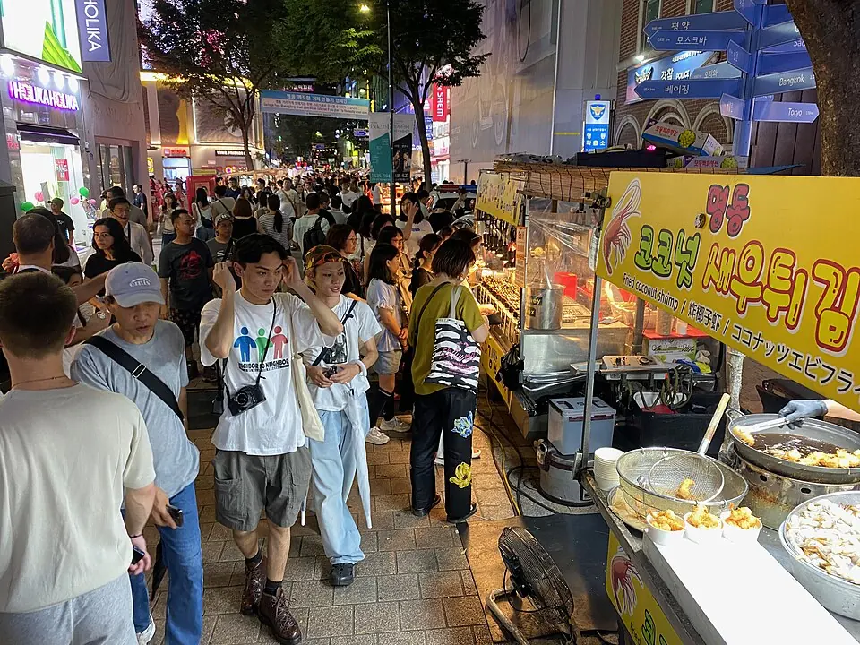 Myeongdong evening shopping lane