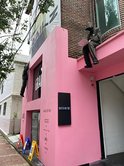 Seongsu neighbourhood streets