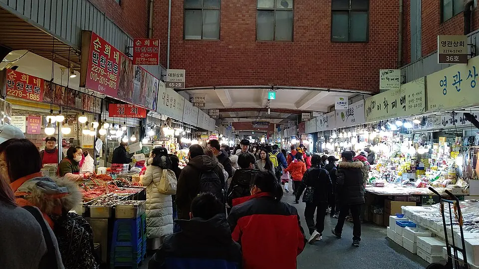 Gwangjang Market covered aisle