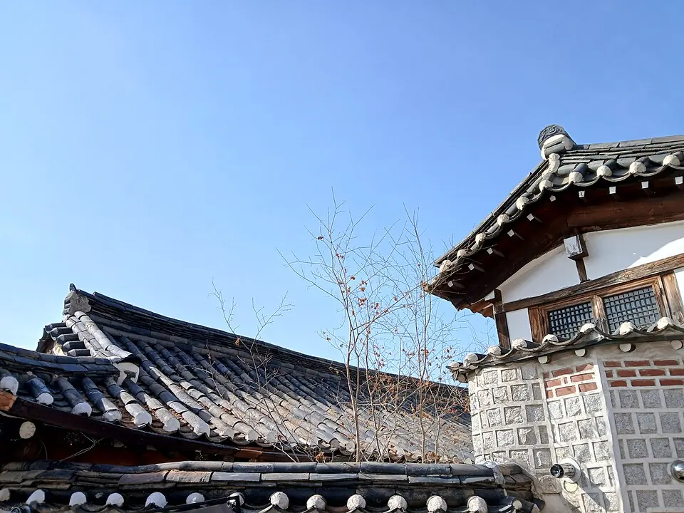 Bukchon hanok village in March 2025
