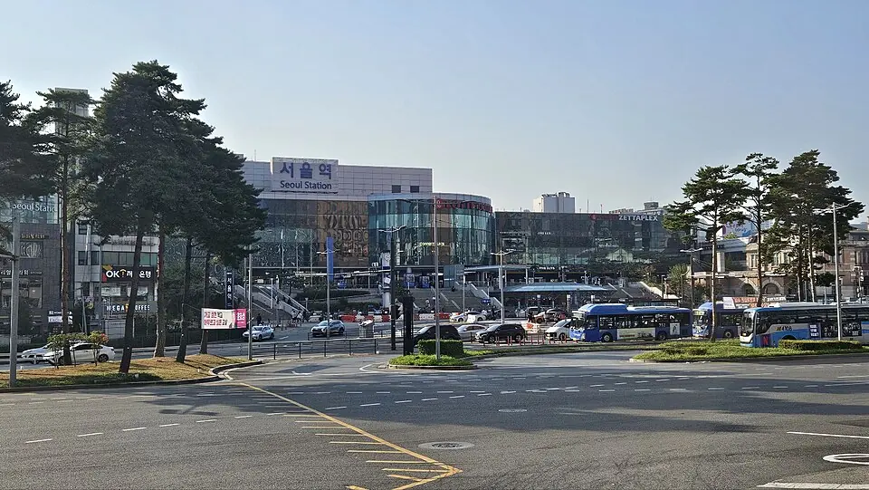 Seoul Station exterior