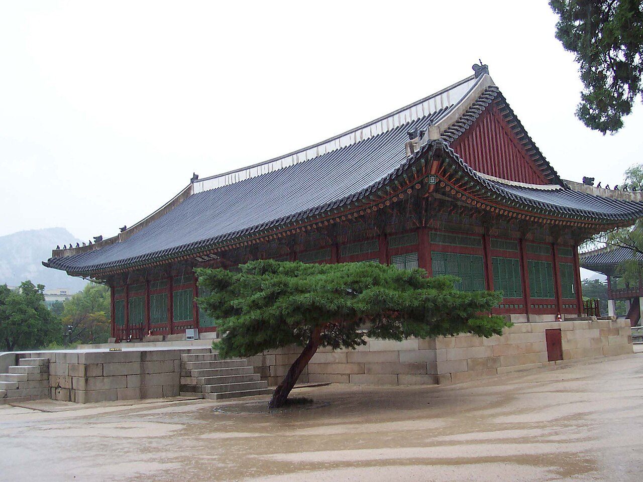Gyeongbokgung Palace — archive photograph