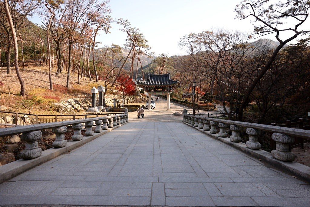 Jingwansa Temple bridge and autumn foliage in Bukhansan National Park